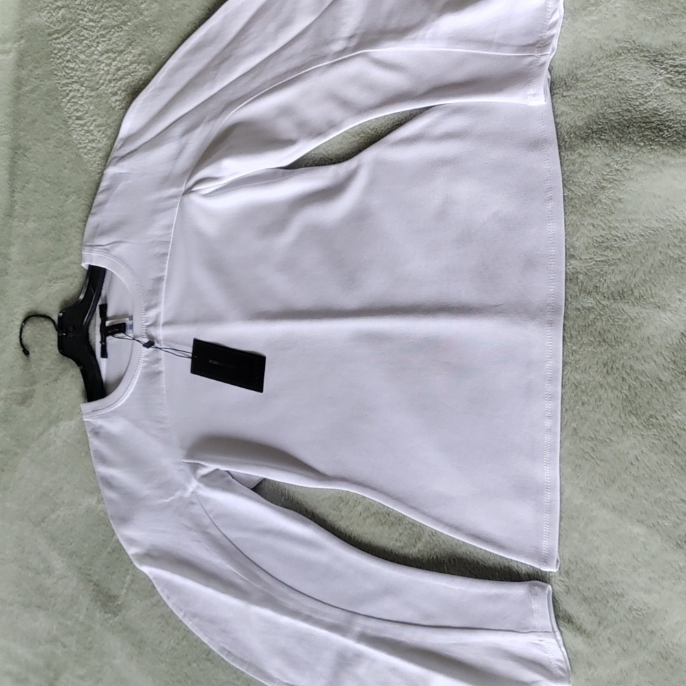 BCBGMaxAzria top